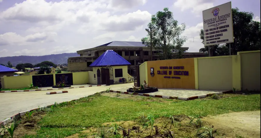 adventist college